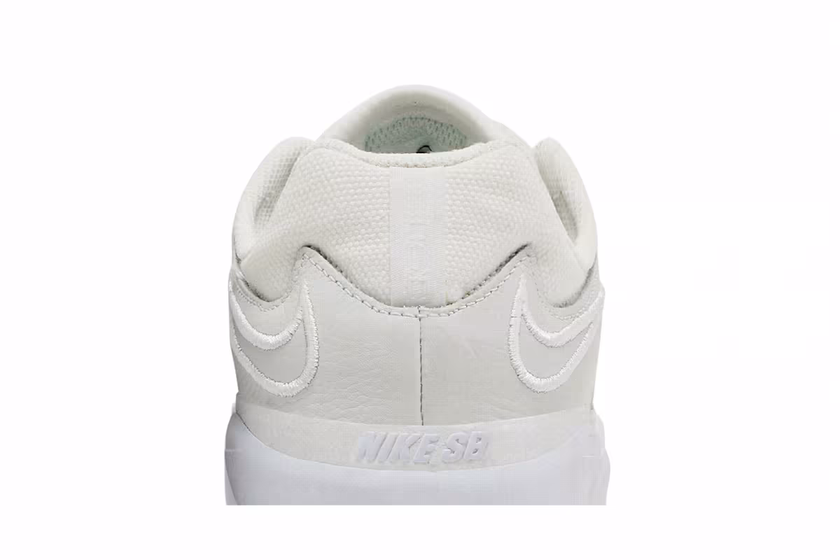 Nike Ishod Wair Premium SB Warning Label, view 8