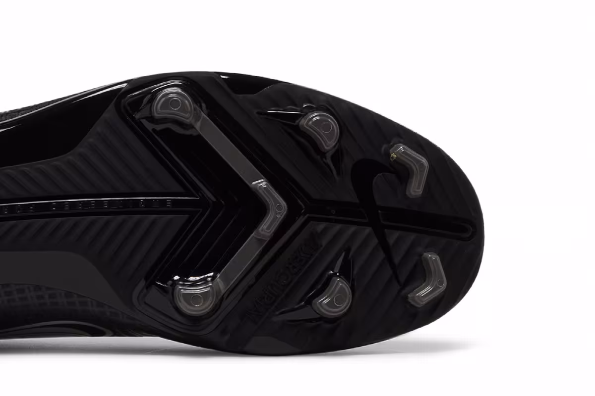 Nike Mercurial Vapor 14 Club MG Black Metallic Silver, view 6