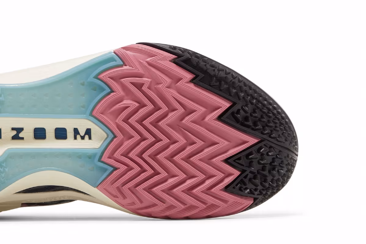 Nike Air Zoom GT Cut 2 Black Desert Berry, view 6