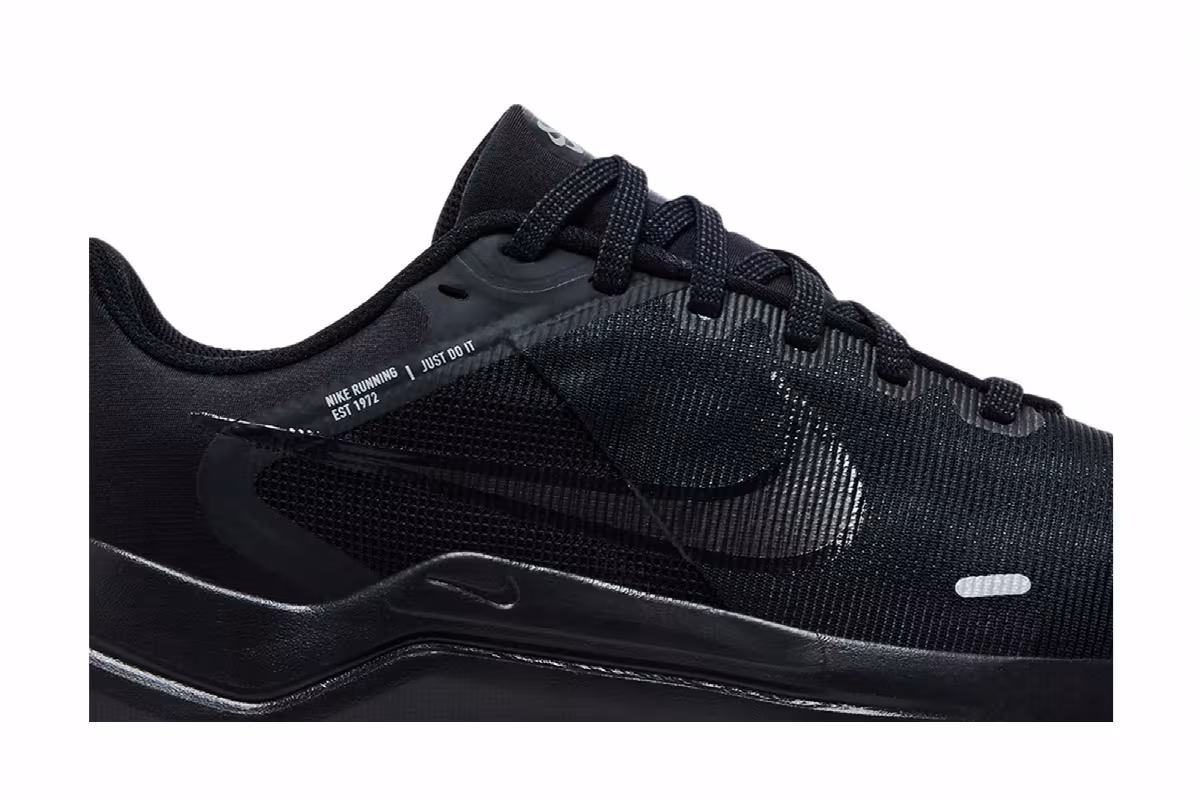 Nike Women's Downshifter 12 Black, view 3