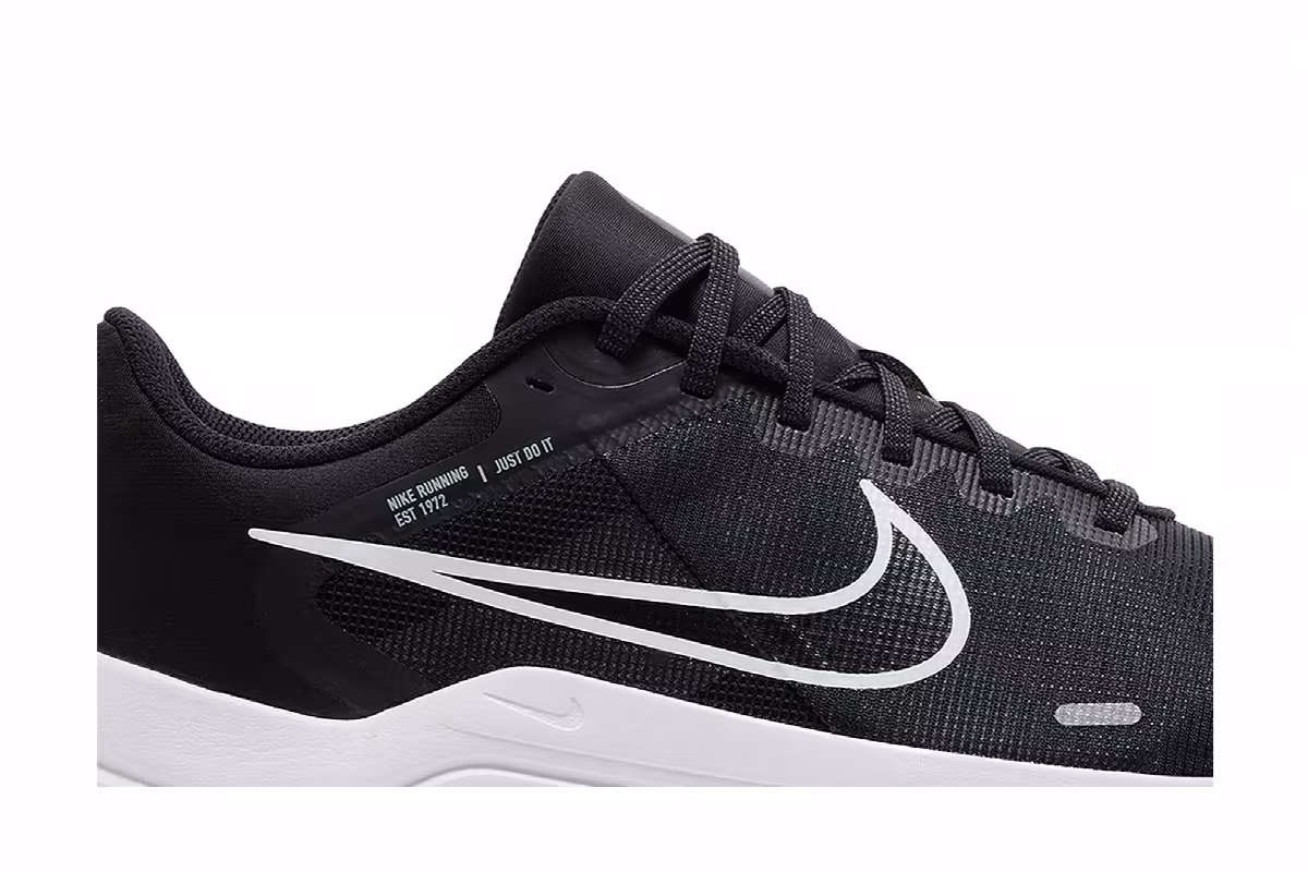 Nike Downshifter 12 Black White, view 3