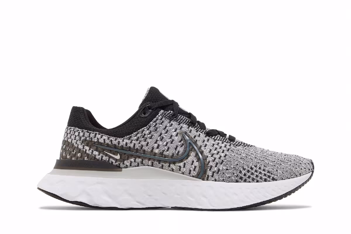 Nike React Infinity Run Flyknit 3 Black Grey Fog, view 2