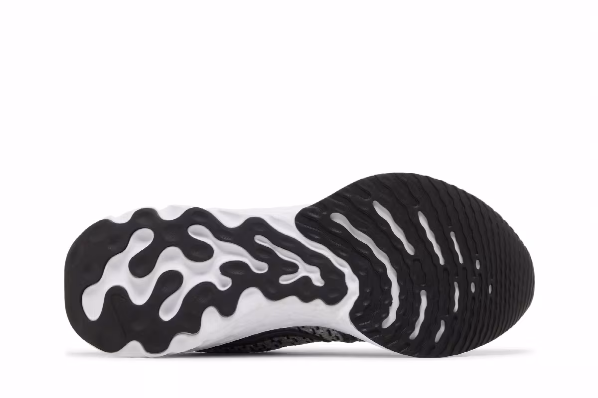 Nike React Infinity Run Flyknit 3 Black Grey Fog, view 5