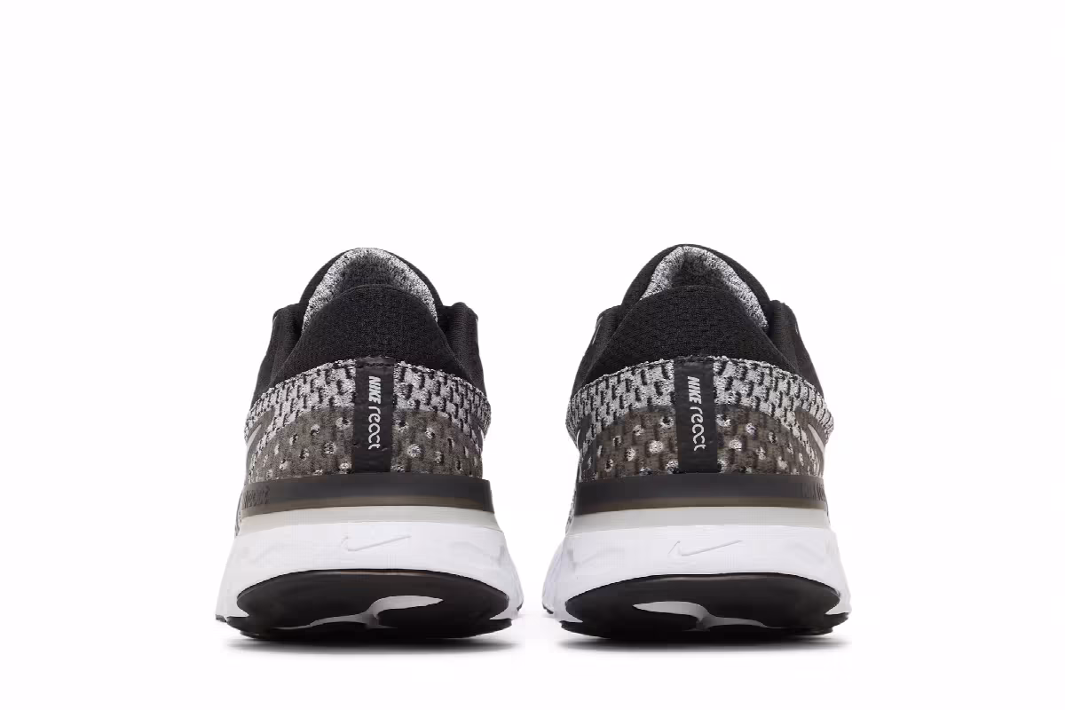 Nike React Infinity Run Flyknit 3 Black Grey Fog, view 7