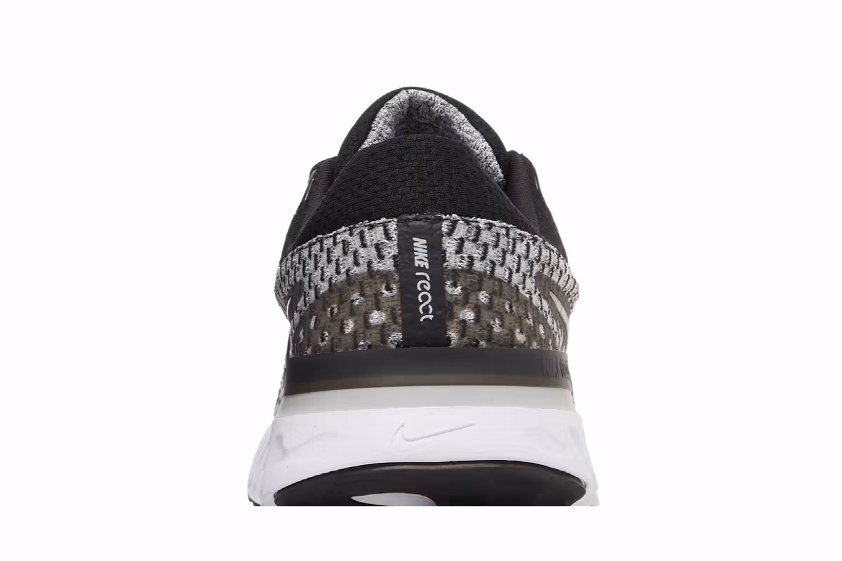Nike React Infinity Run Flyknit 3 Black Grey Fog, view 8