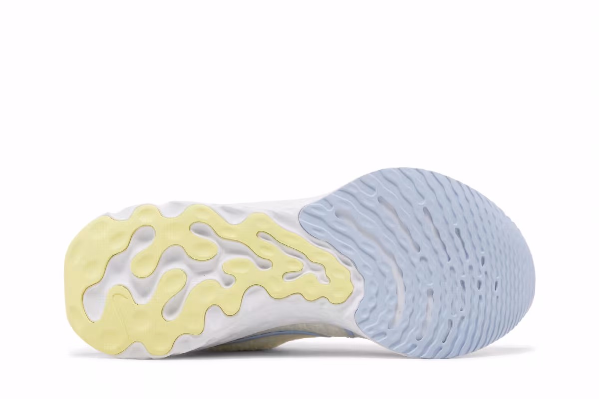 Nike Women's React Infinity Run Flyknit 3 White Light Marine, view 5