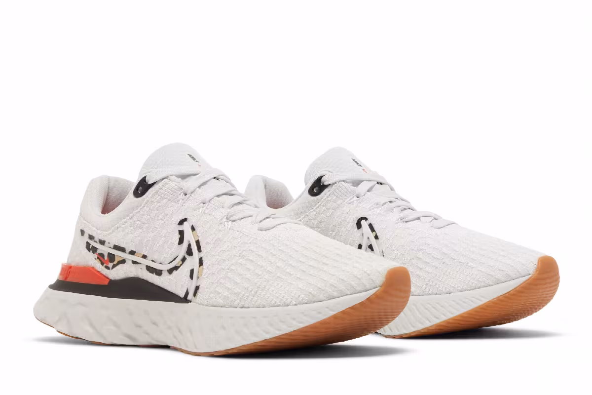 Nike Women's React Infinity Run Flyknit 3 Leopard, view 9