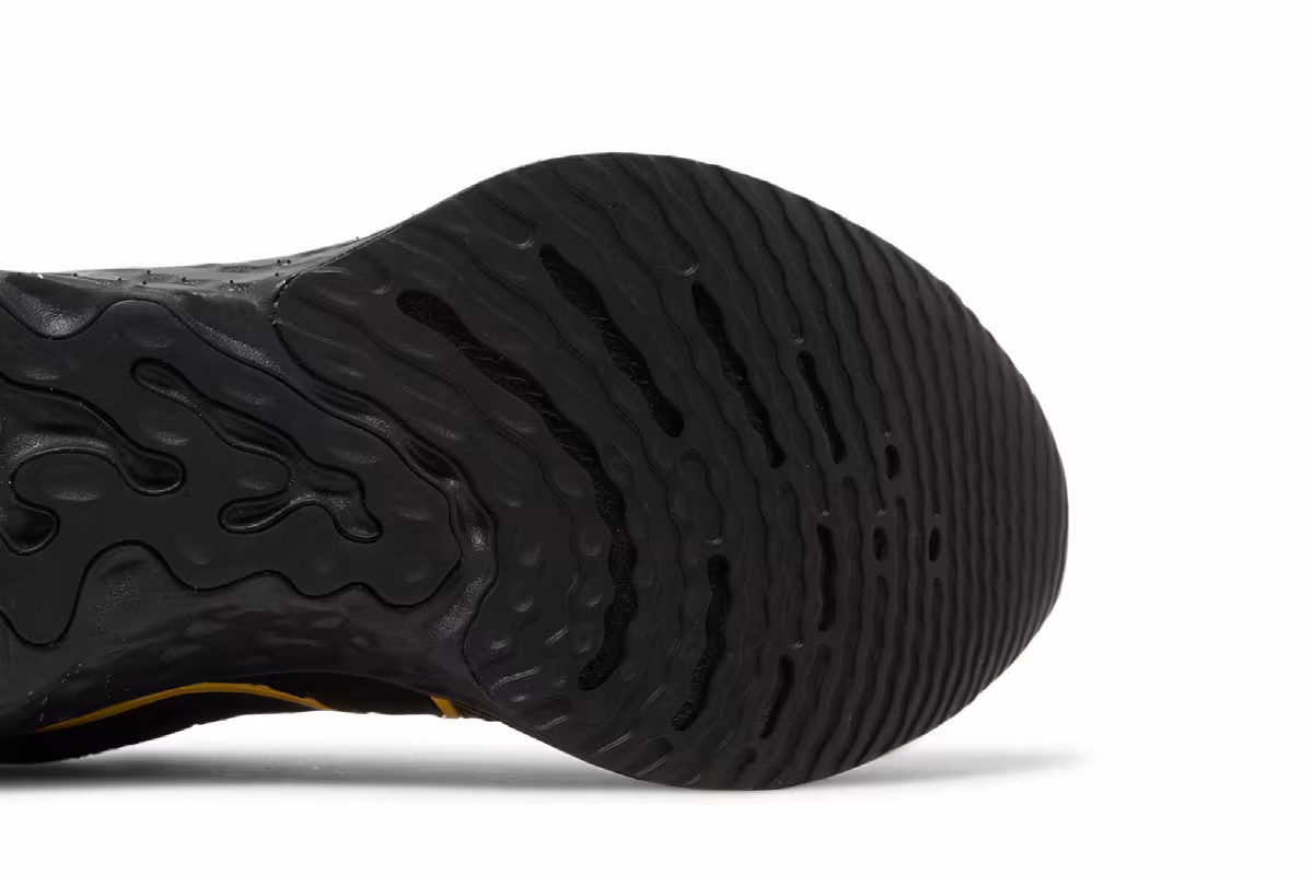Nike React Infinity Run Flyknit 3 Black Citron Royal, view 6