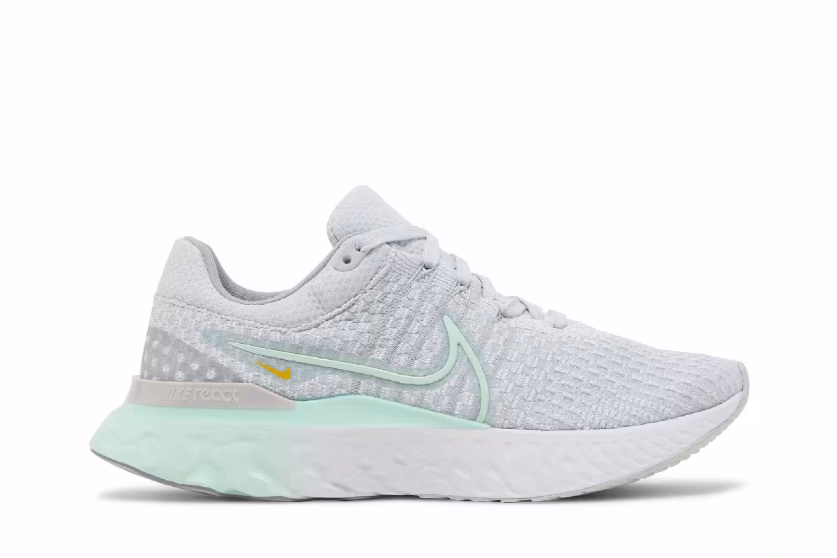 Nike Women's React Infinity Run Flyknit 3 Pure Platinum Mint Foam, view 2