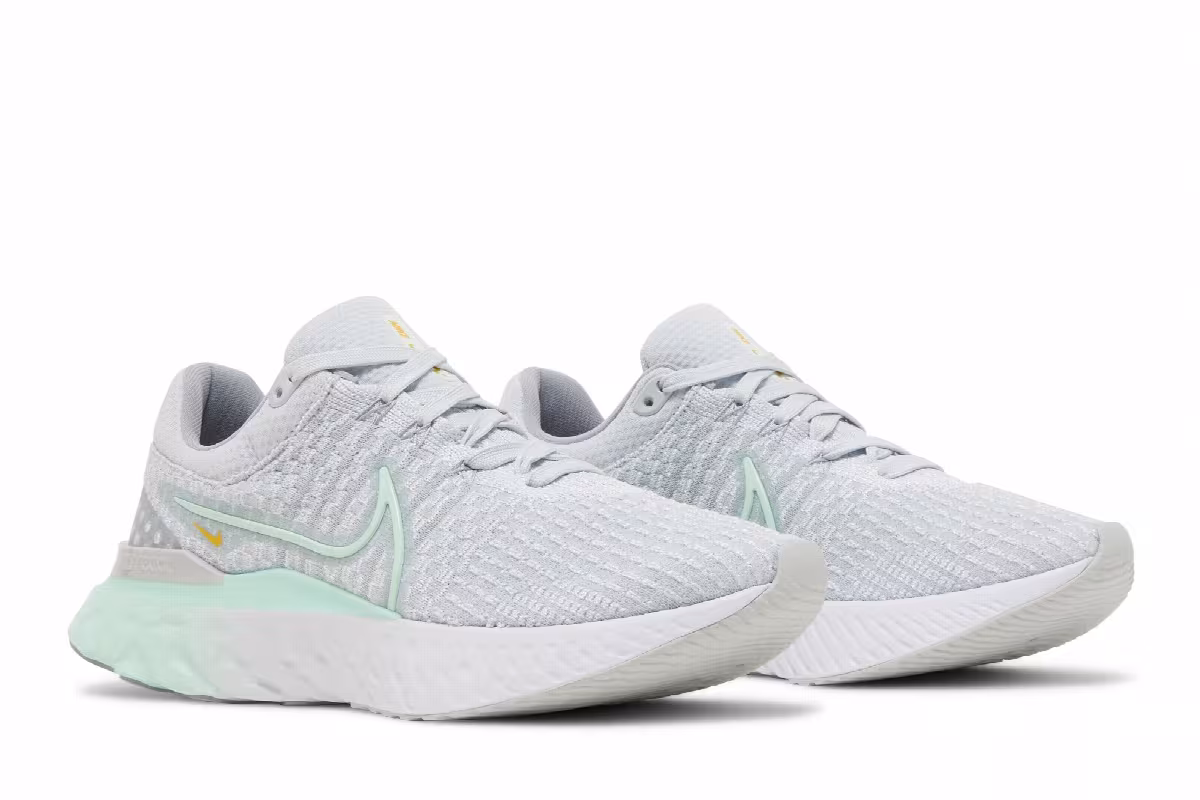 Nike Women's React Infinity Run Flyknit 3 Pure Platinum Mint Foam, view 9