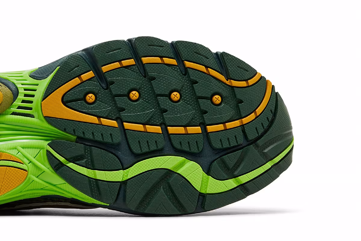 Starcow x Saucony ProGrid Omni 9 Nature Acts, Man Does, view 6