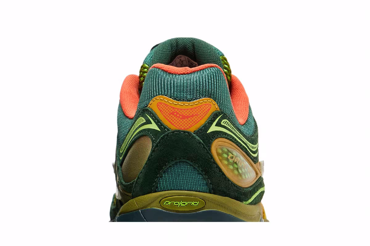 Starcow x Saucony ProGrid Omni 9 Nature Acts, Man Does, view 8