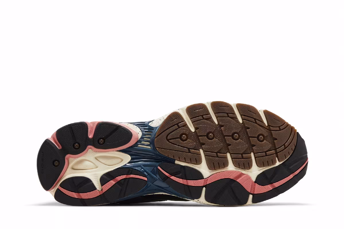 Saucony ProGrid Omni 9 Autumnal Equinox Pack, view 5