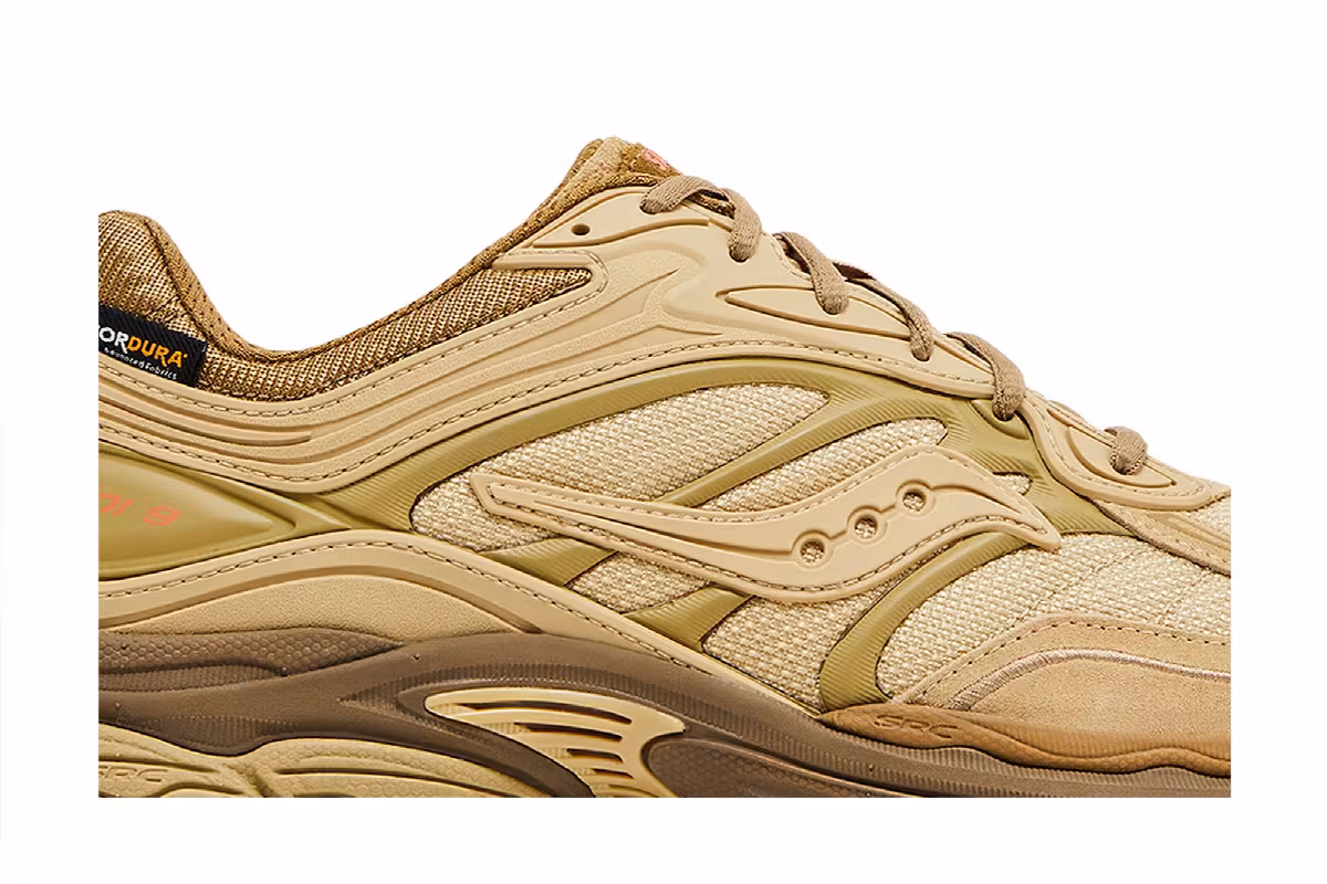 Starcow x Saucony ProGrid Omni 9 Desert, view 3