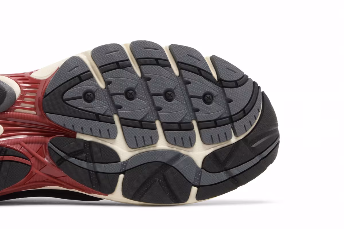 Saucony Progrid Omni 9 Disrupt Pack, view 6