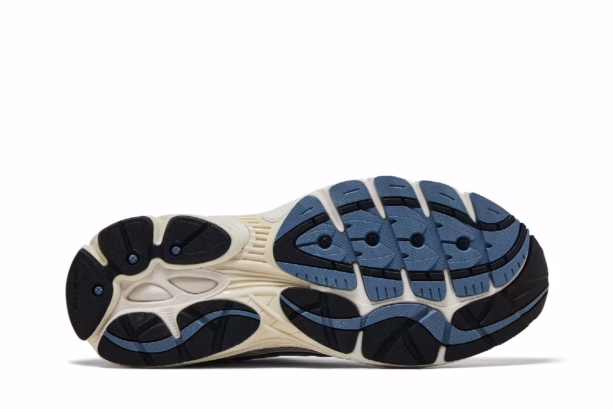 Saucony ProGrid Omni 9 Tomorrow, Meet Yesterday Pack - Blue, view 5