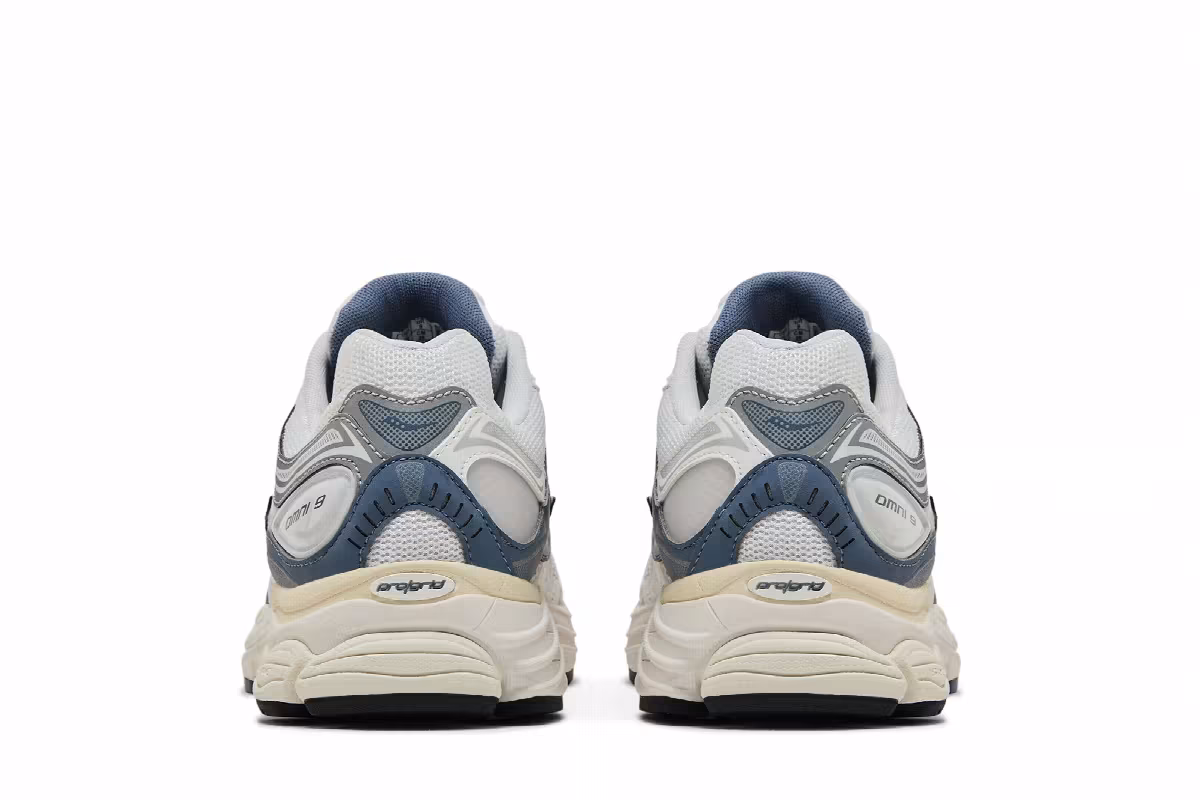 Saucony ProGrid Omni 9 Tomorrow, Meet Yesterday Pack - Blue, view 7