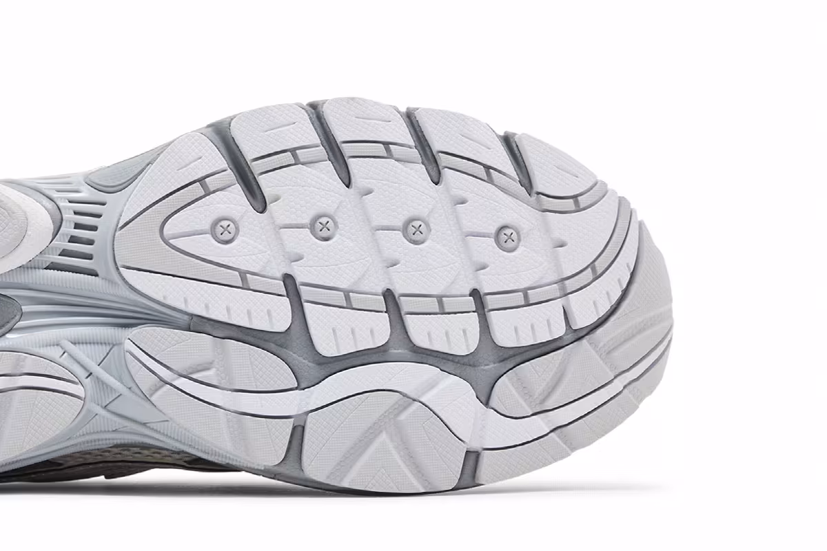 Saucony ProGrid Omni 9 Fabricated Future Pack - Cloud Flint, view 6
