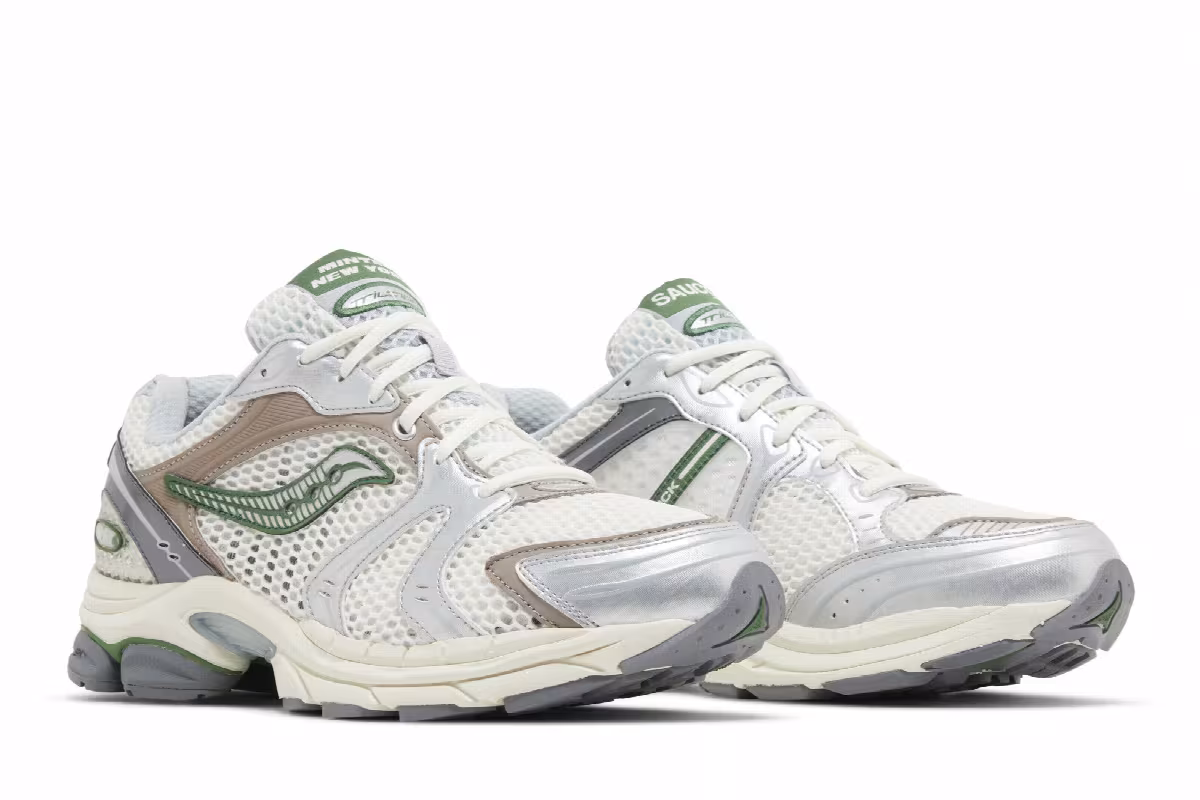 Minted New York x Saucony ProGrid Triumph 4 Cream Green, view 9