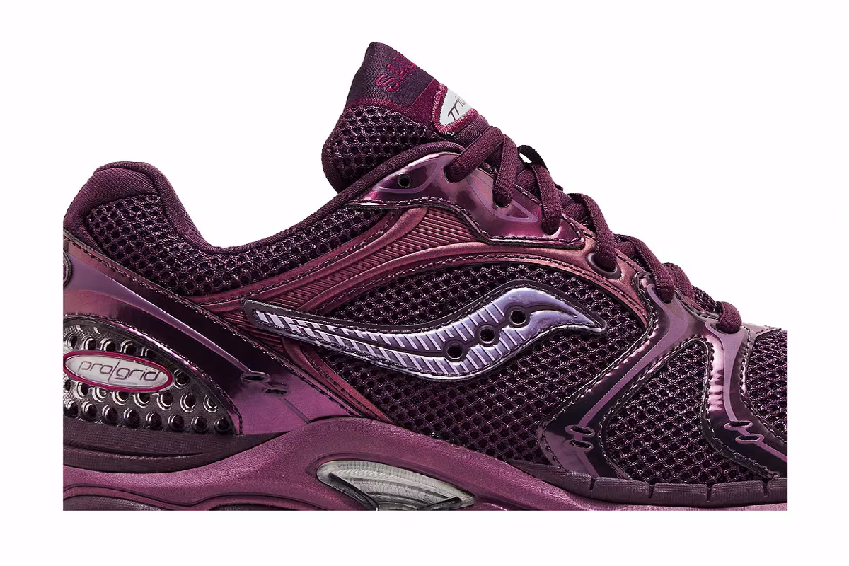 Saucony Women's ProGrid Triumph 4 Chroma Pack - Plum, view 3