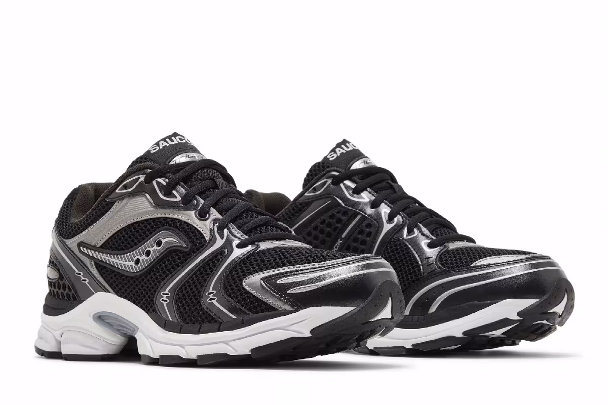 Saucony ProGrid Triumph 4 Heritage  Pack - Black Silver, view 9