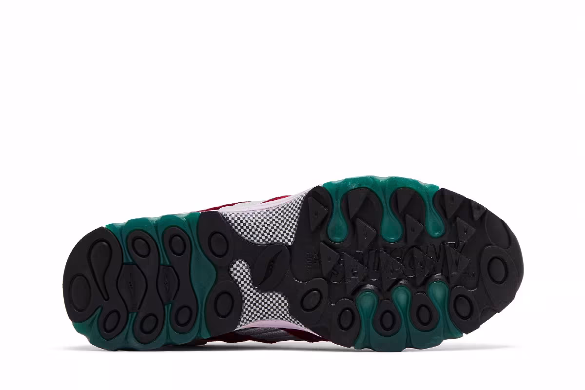 Jae Tips x Saucony Matrix No Shoes In The House - Cranberry, view 5