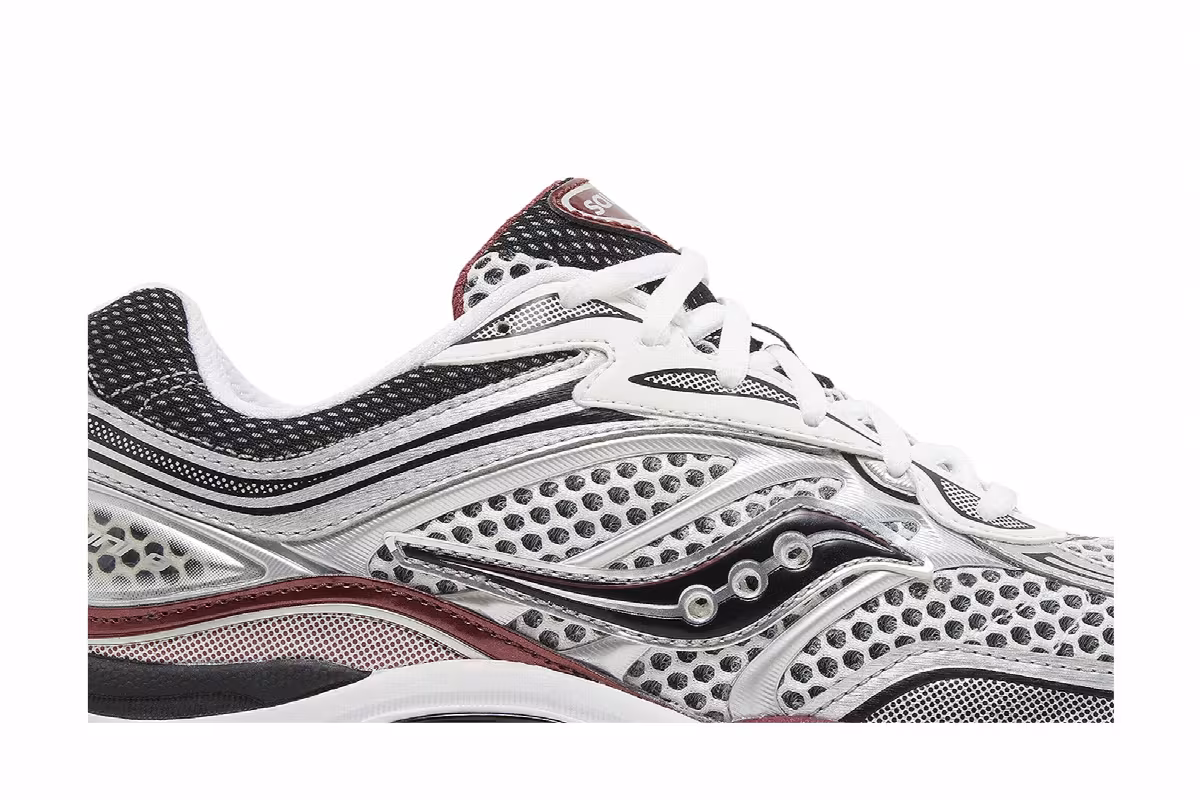 Saucony Progrid Omni 9 OG White Silver Red, view 3