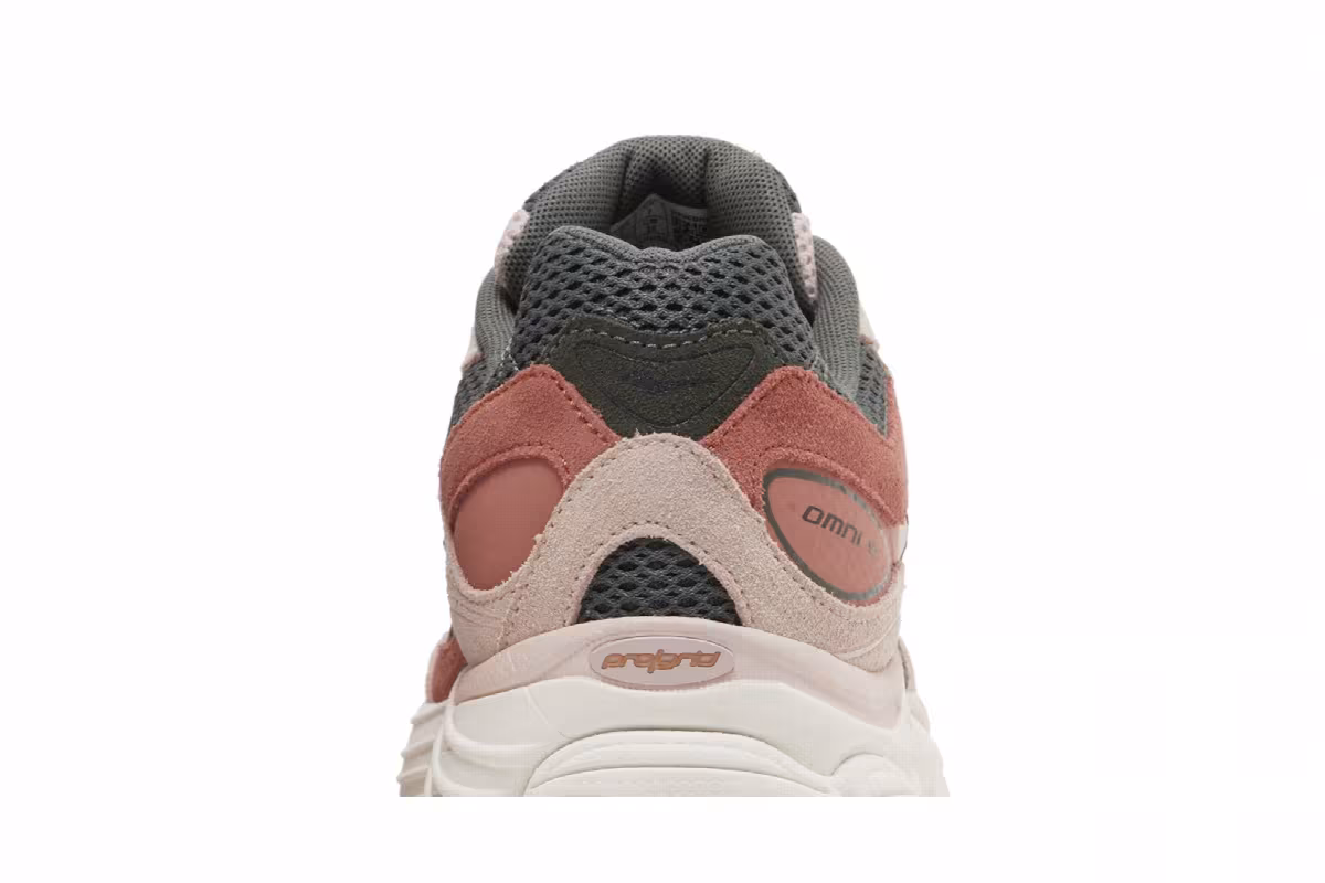 Saucony ProGrid Omni 9 Premium Dust Pink Green, view 8