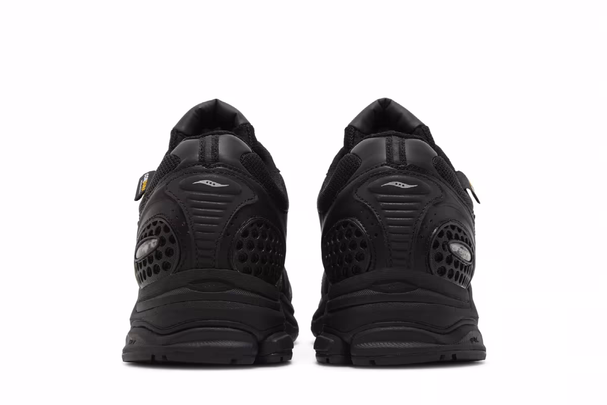 Saucony ProGrid Triumph 4 Gorpcore - Black, view 7