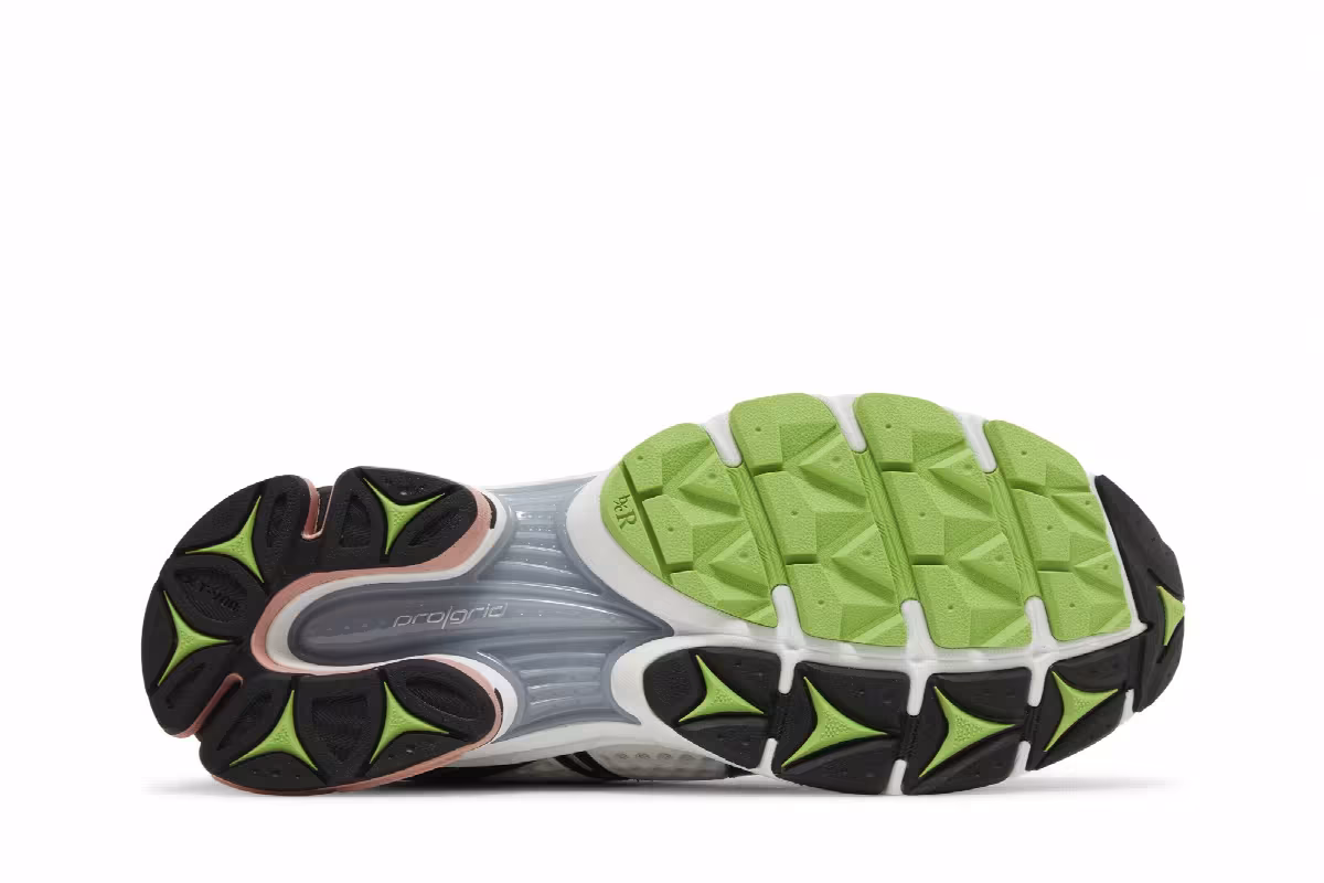 Saucony ProGrid Triumph 4 Otherworld, view 5