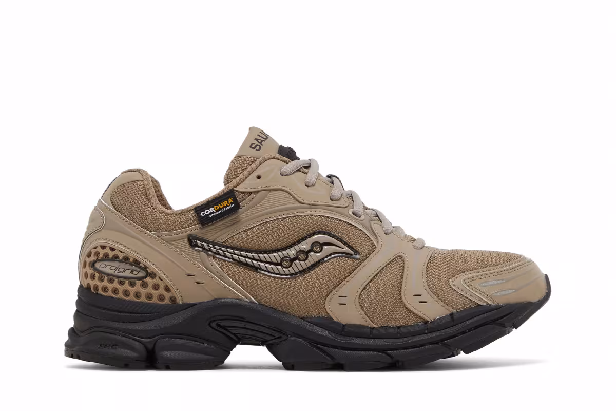 Saucony ProGrid Triumph 4 Gorpcore - Greige, view 2