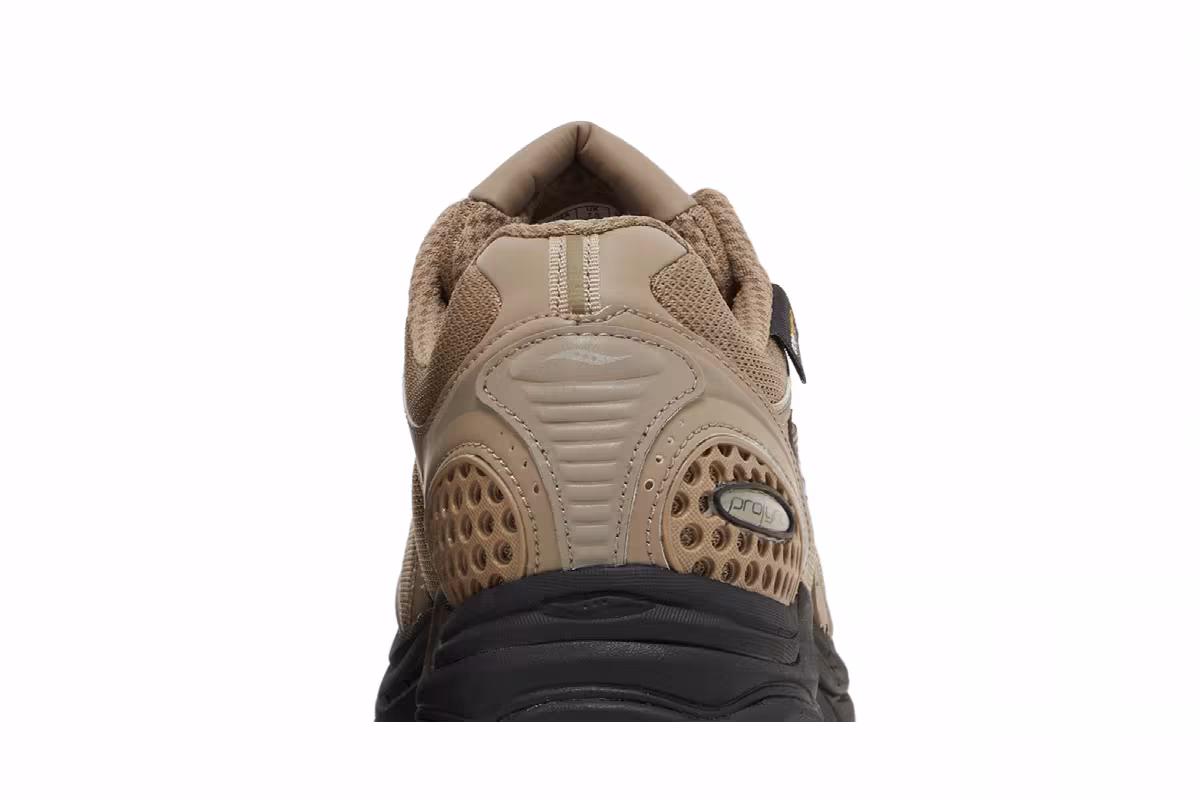 Saucony ProGrid Triumph 4 Gorpcore - Greige, view 8