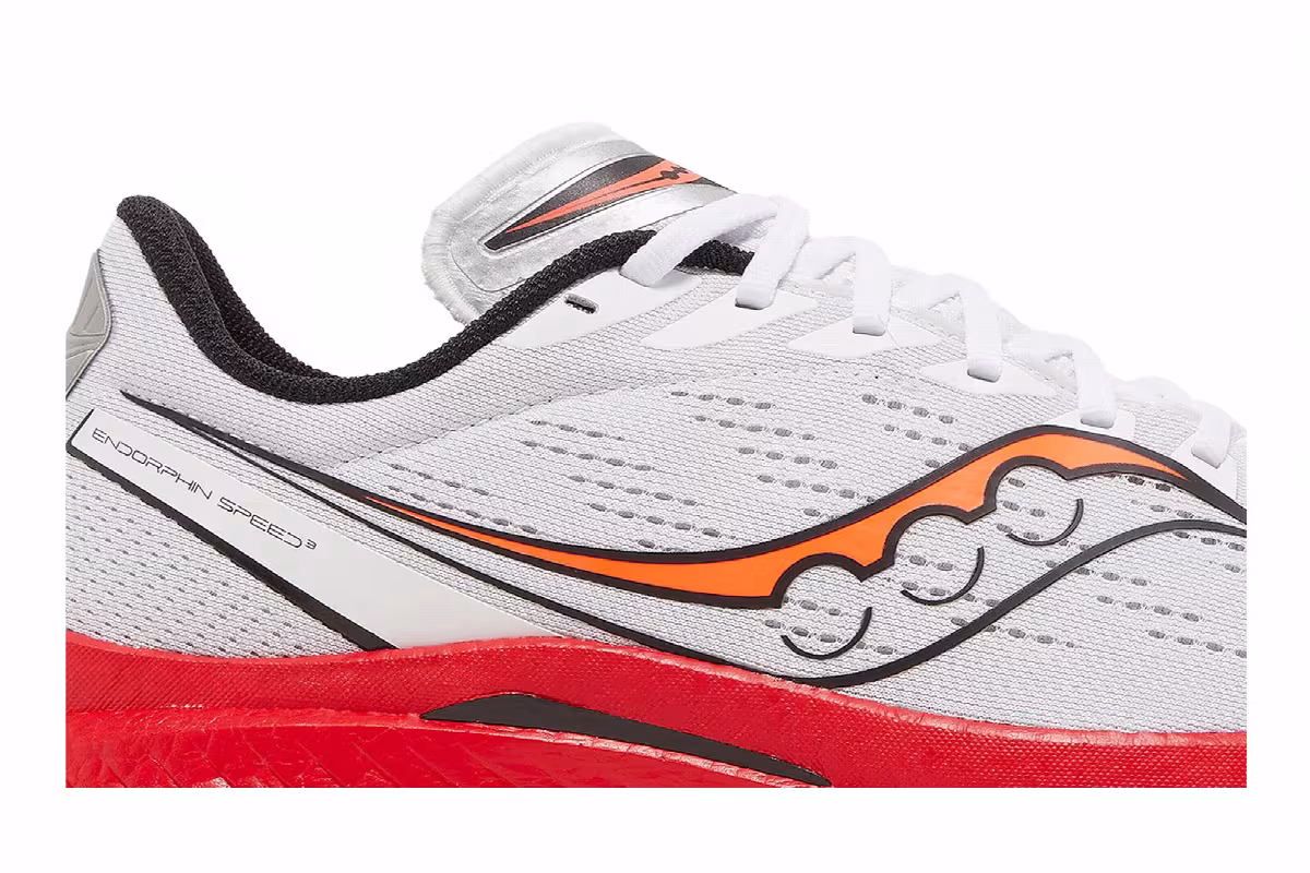 Saucony Endorphin Speed 3 White ViZiRed, view 3