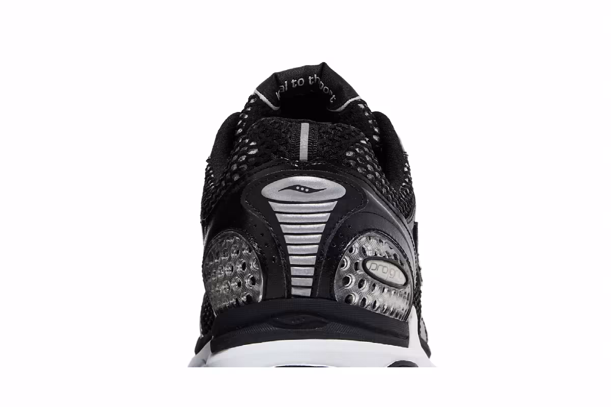 Saucony ProGrid Triumph 4 Black, view 8