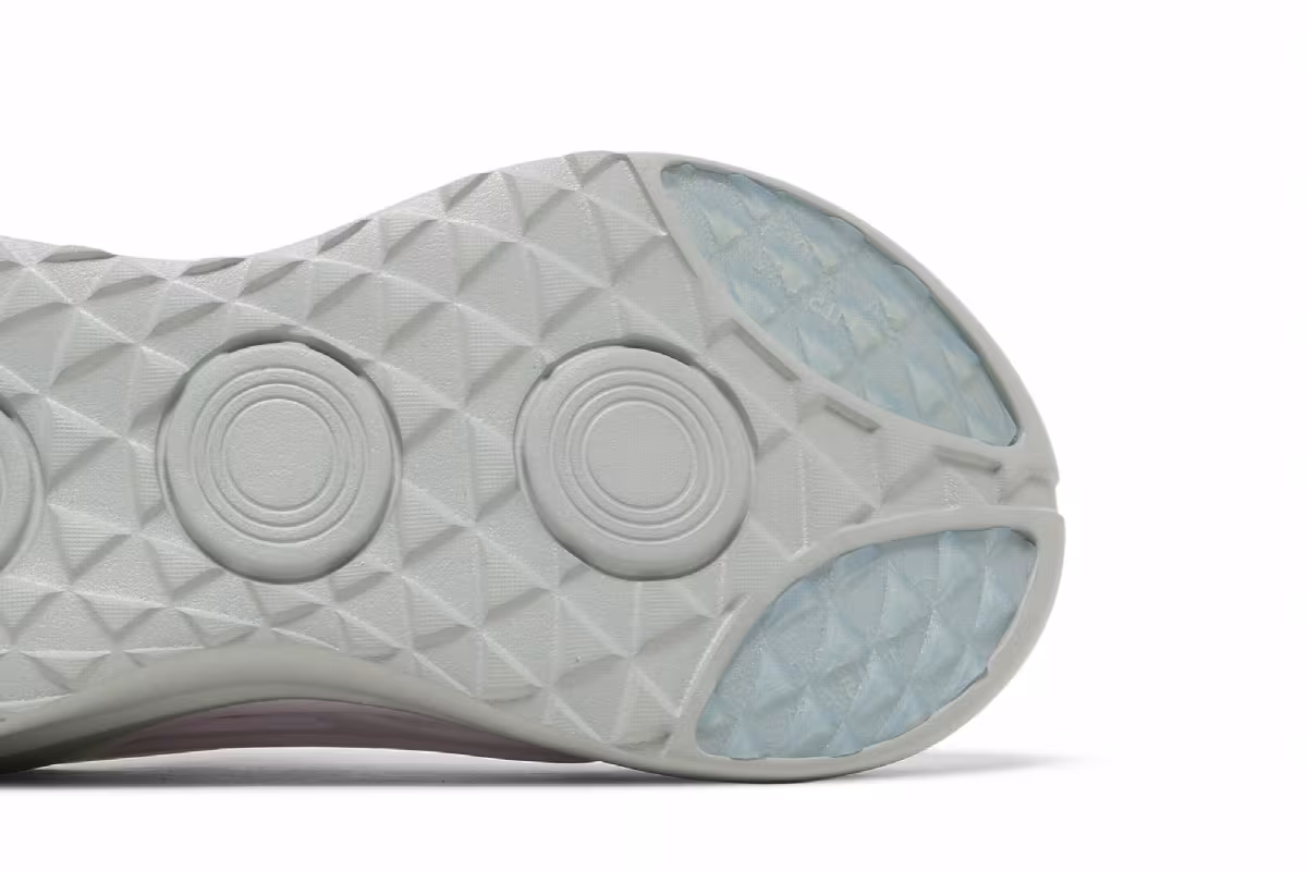 TOMBOGO x Saucony Butterfly Sage Moon, view 6