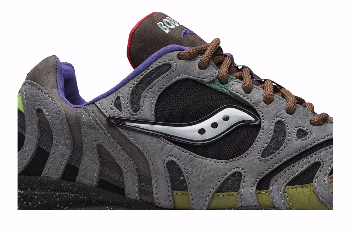 Bodega x Saucony Grid Azura 2000 Ever Ready, view 3