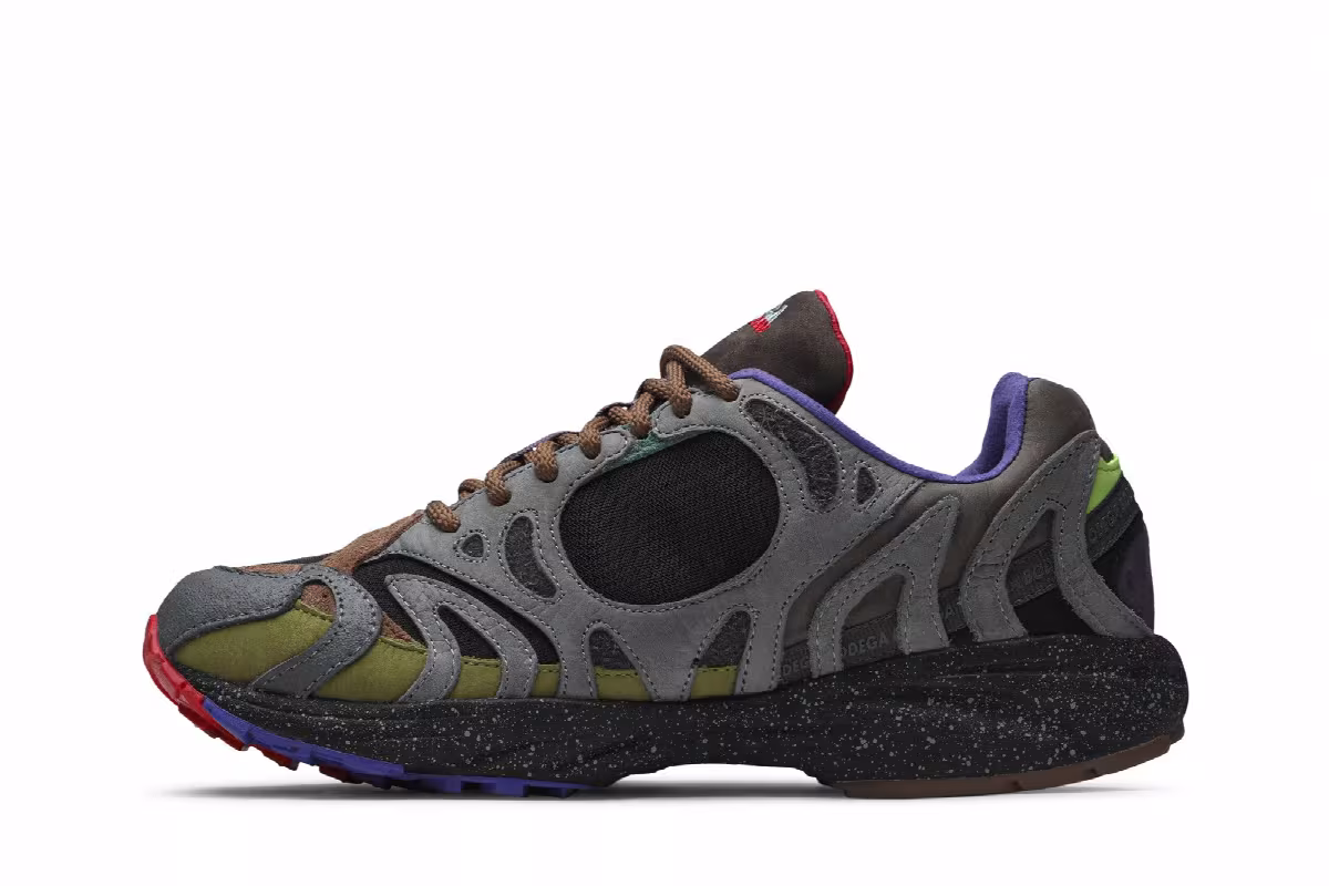 Bodega x Saucony Grid Azura 2000 Ever Ready, view 4