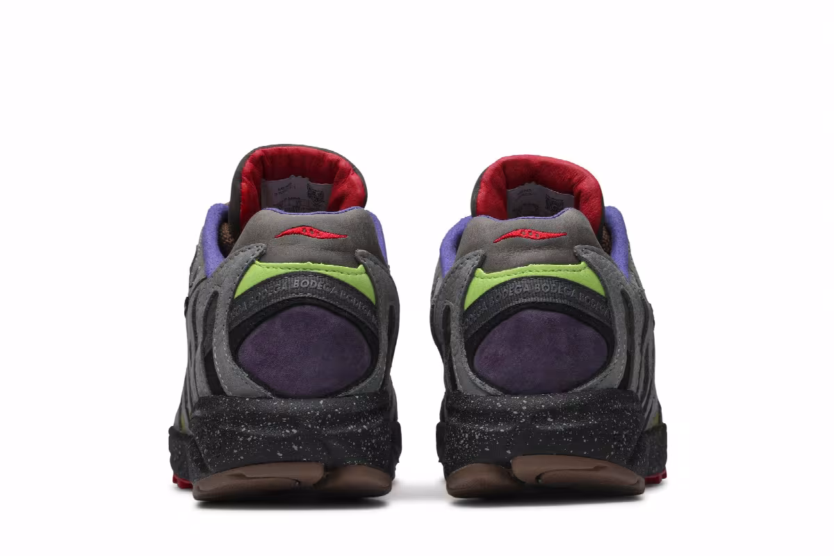 Bodega x Saucony Grid Azura 2000 Ever Ready, view 7