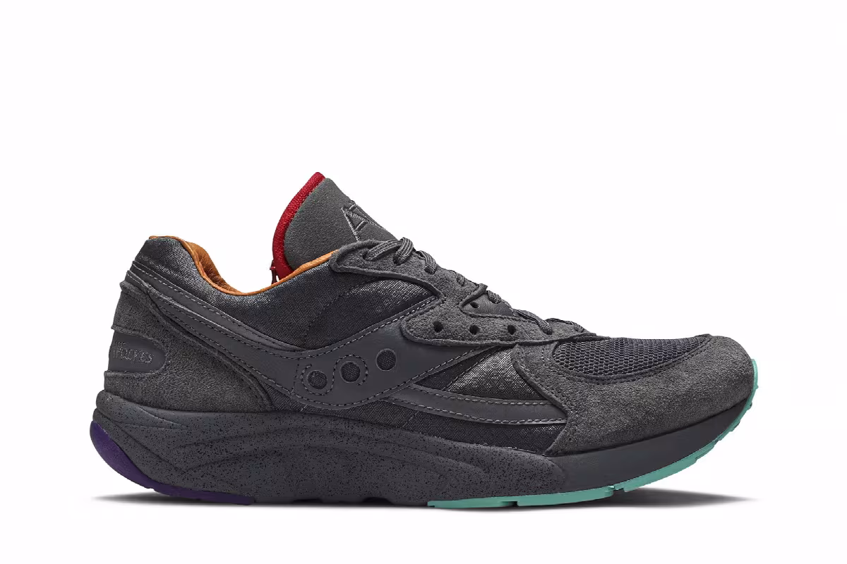 Raised By Wolves x Saucony AYA Asphalt Jungle, view 2