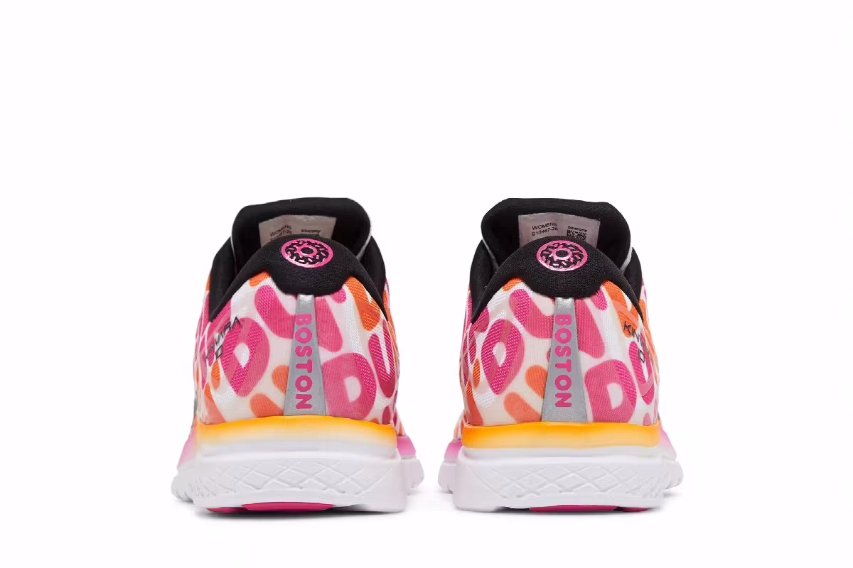 Dunkin' x Saucony Women's Kinvara 10 Classic Dunkin' Print, view 7