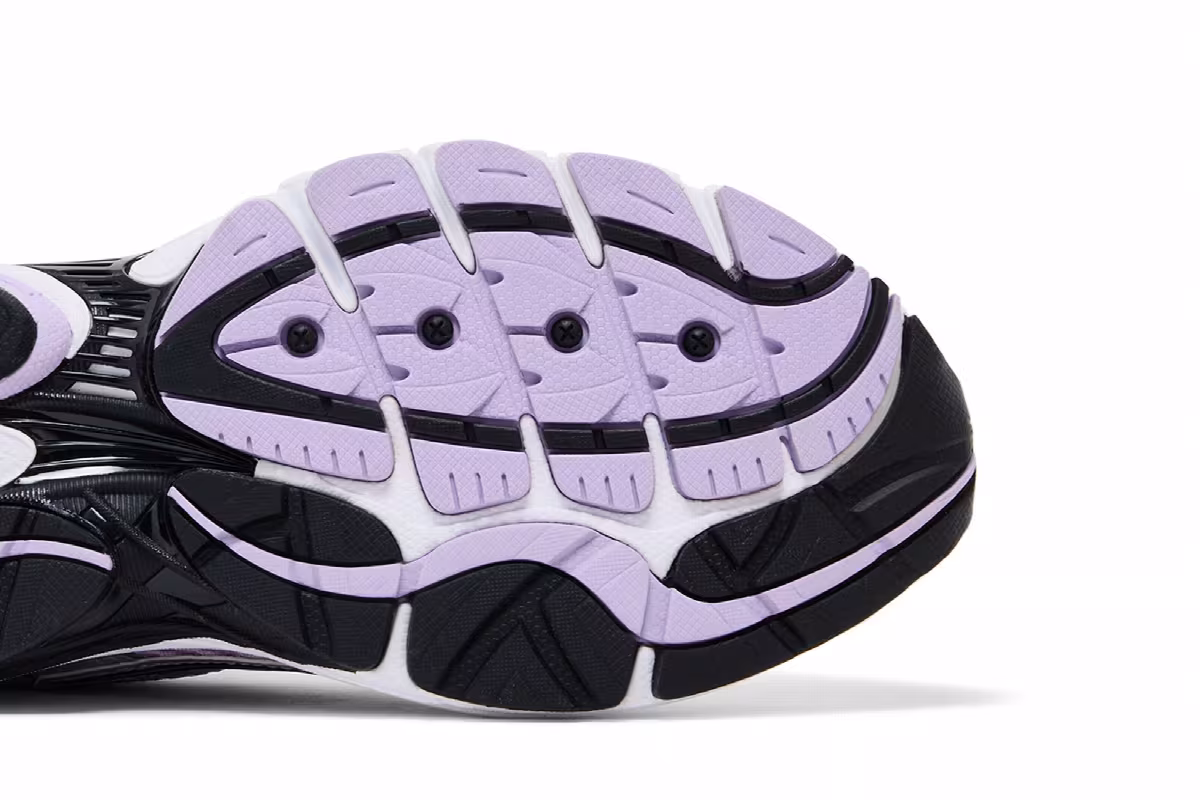 Saucony Women's Progrid Omni 9 Lilac Silver, view 6