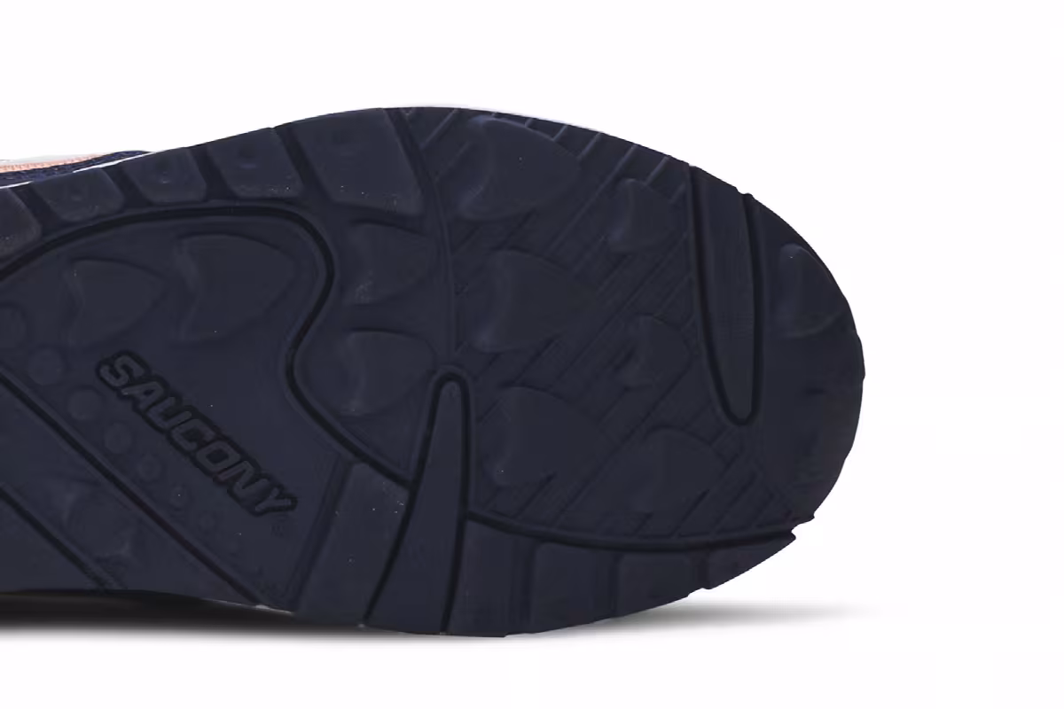 Elite x Bodega x Saucony Grid 9000 Kithstrike, view 6