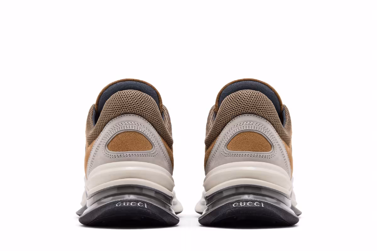 Gucci Run Sneaker Light Grey Brown, view 7