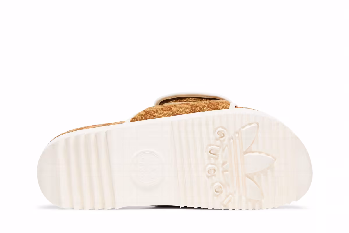 Adidas x Gucci Slide Sandal Mesa GG Monogram, view 5