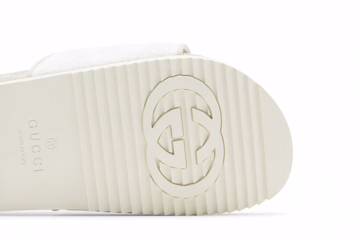 Gucci GG Supreme Sandal White, view 6