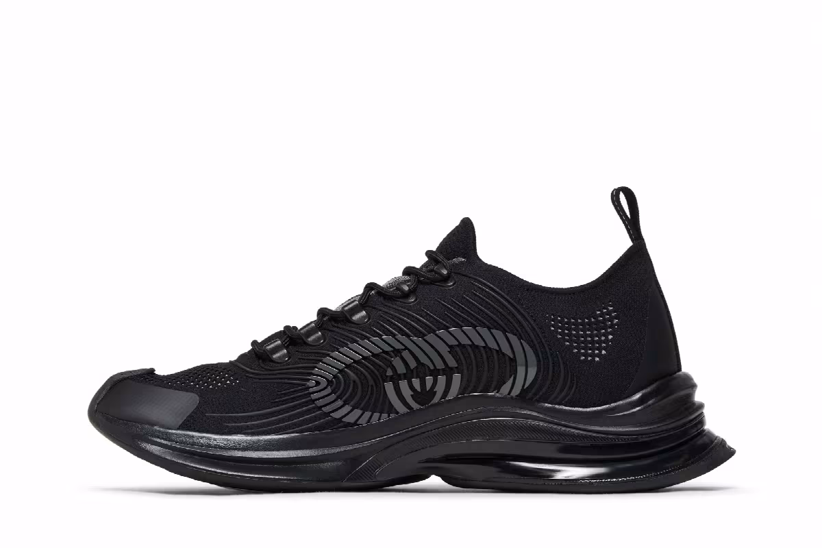 Gucci Run Sneaker Black, view 4