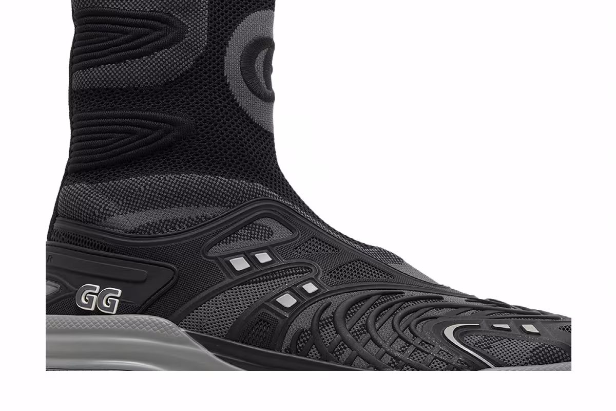 Gucci Ultrapace R Mid Black Grey, view 3
