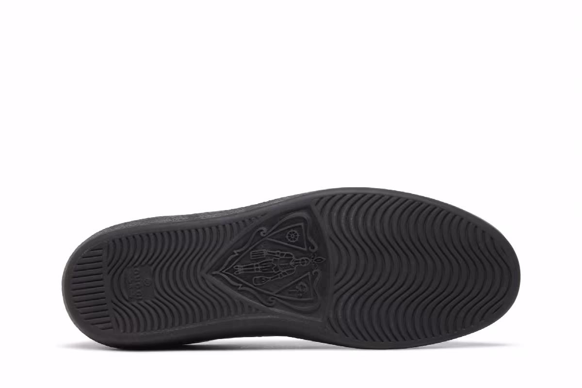 Gucci Ace GG Embossed - Black, view 5