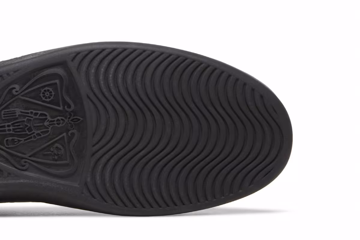 Gucci Ace GG Embossed - Black, view 6