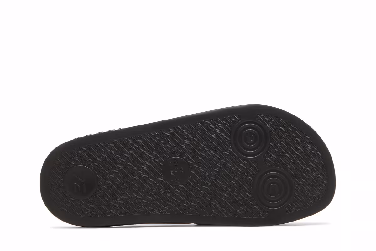 Gucci Women's Pursuit GG Supreme Slide Flowers, view 5